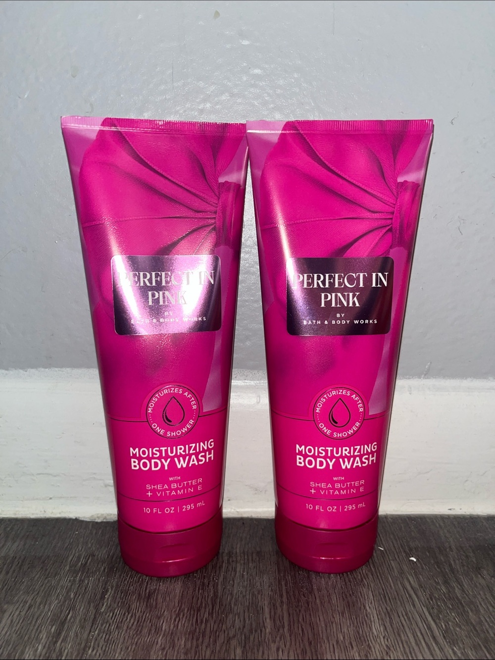 Bath and Body Works PERFECT IN PINK Moisturizing Body Wash 2 pc body care
